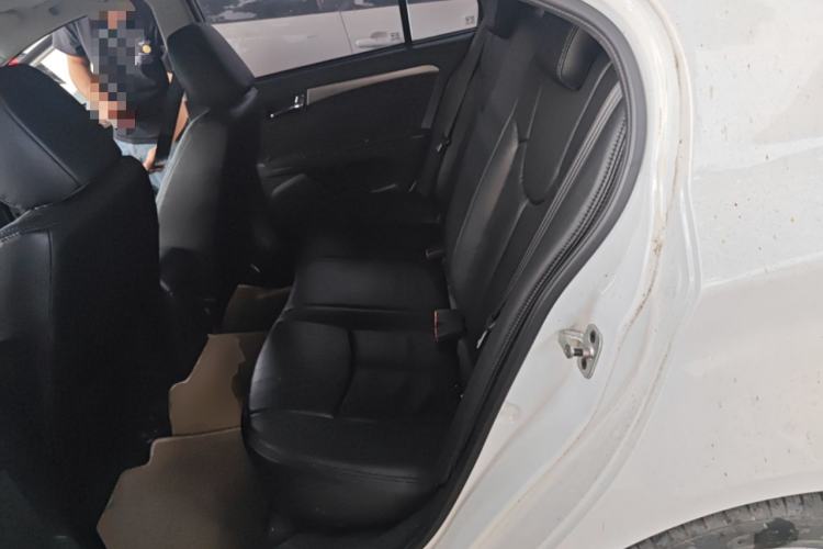 Used Roewe 350 2015 1.5L Manual Luxury Sunroof Edition Left Rear Seat