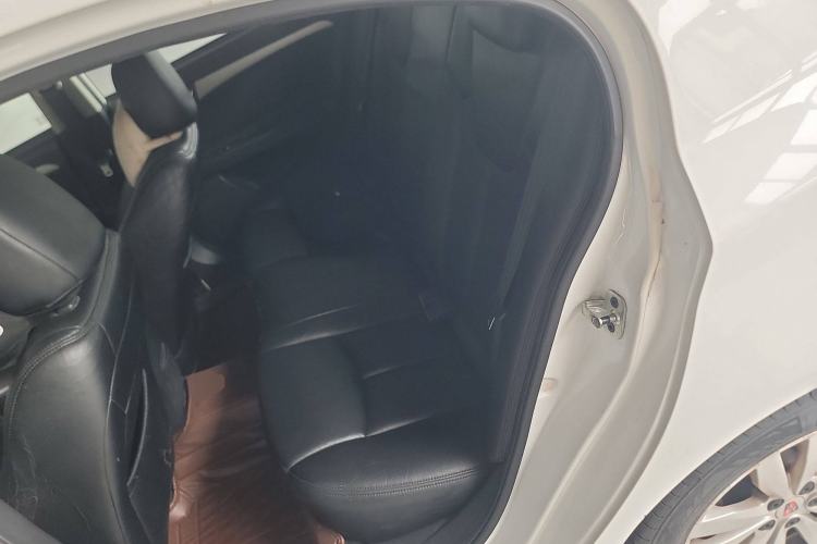 Used Roewe 350 2015 1.5L Automatic Luxury Sunroof Edition Left Rear Seat