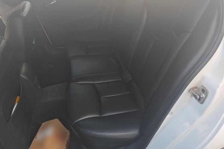 Used Roewe 350 2015 1.5L Manual Luxury Sunroof Edition Left Rear Seat