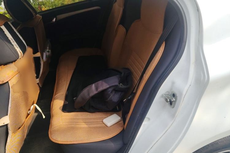 Used Roewe 350 2015 1.5L Automatic Luxury Sunroof Edition Left Rear Seat