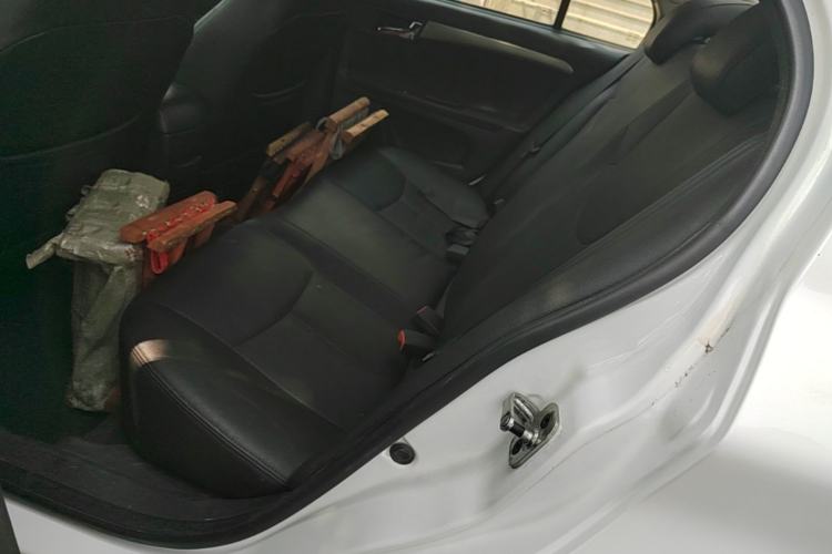 Used Roewe 350 2015 1.5L Manual Luxury Sunroof Edition Left Rear Seat