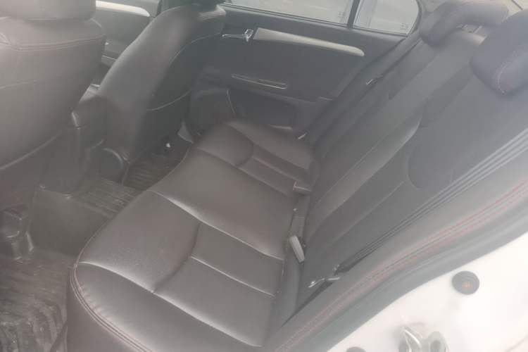 Used Roewe 350 2015 1.5L Manual Luxury Sunroof Edition Left Rear Seat