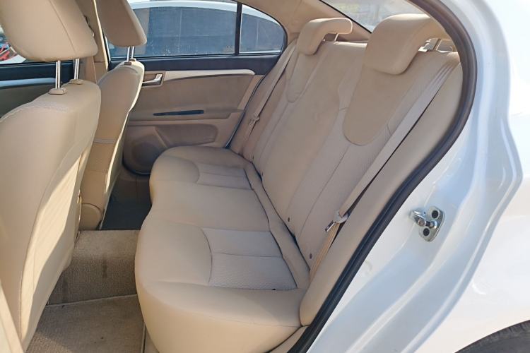 Used Roewe 350 2015 1.5L Manual Luxury Sunroof Edition Left Rear Seat