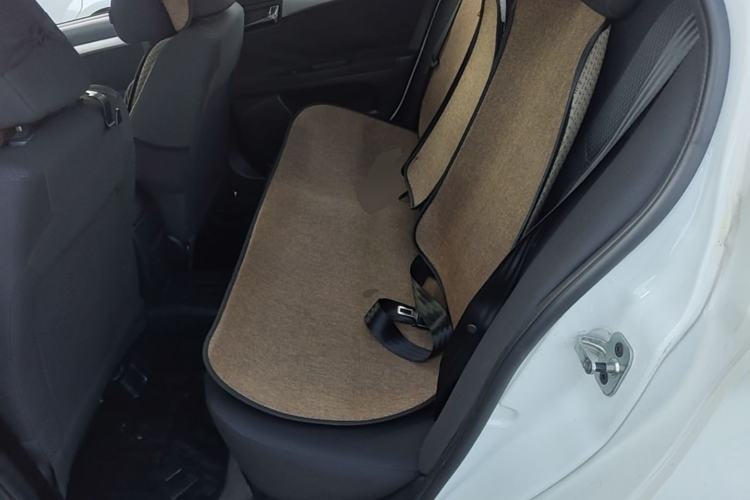 Used Roewe 350 2015 1.5L Automatic Luxury Sunroof Edition Left Rear Seat
