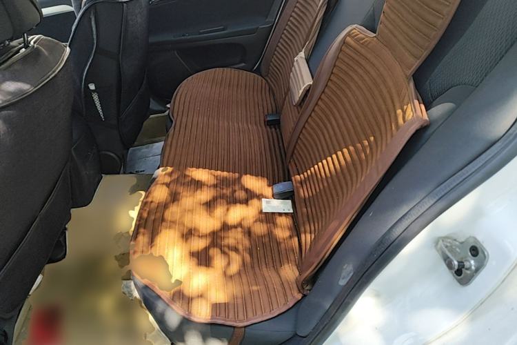 Used Roewe 350 2015 1.5L Manual Luxury Sunroof Edition Left Rear Seat