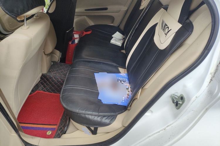 Used Roewe 350 2015 1.5L Manual Luxury Sunroof Edition Left Rear Seat