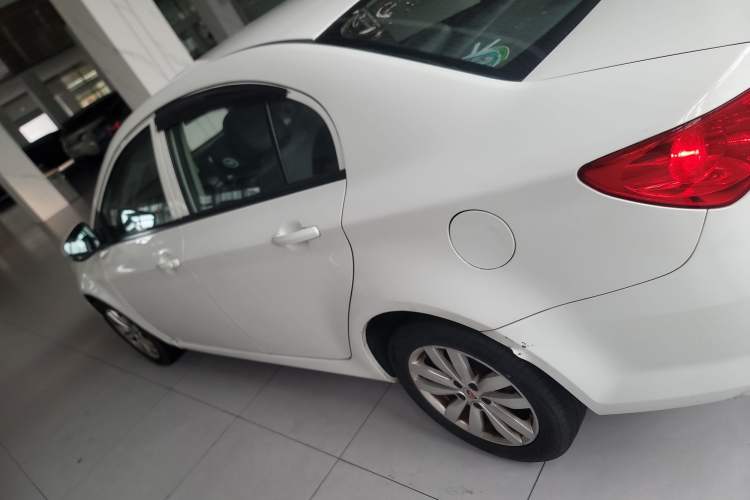 Used Roewe 350 2015 1.5L Automatic Luxury Sunroof Edition Left Side