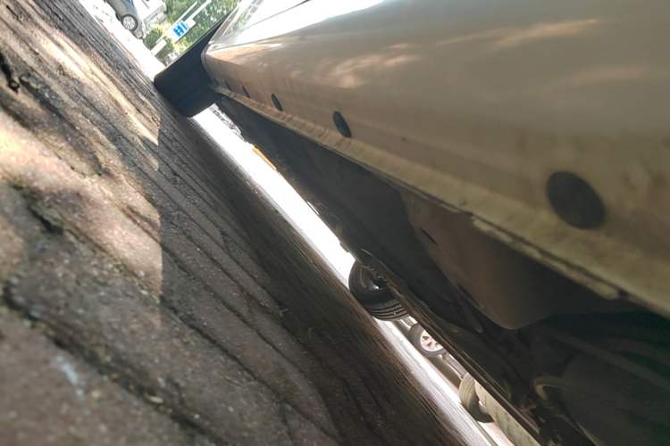 Used Roewe 350 2015 1.5L Manual Luxury Sunroof Edition Left Side Sill