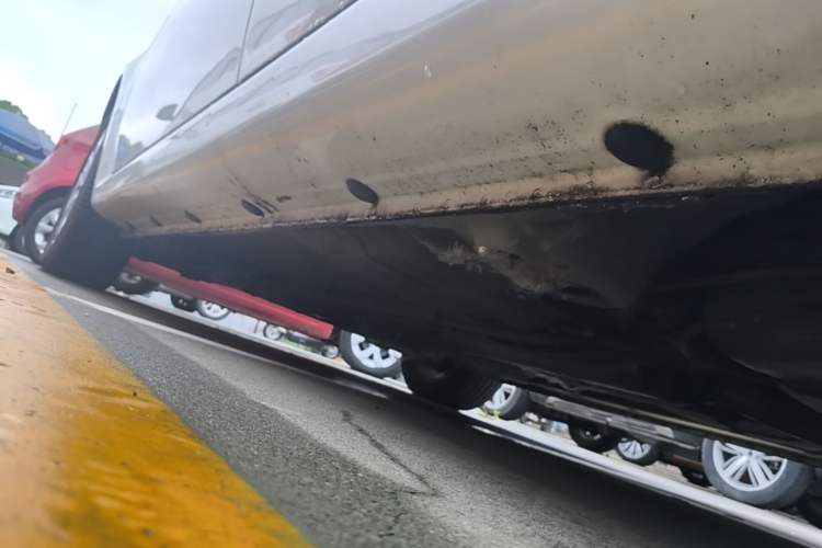 Used Roewe 350 2015 1.5L Automatic Luxury Sunroof Edition Left Side Sill
