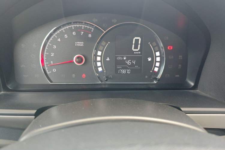 Used Roewe 350 2015 1.5L Manual Luxury Sunroof Edition Odometer Close Up