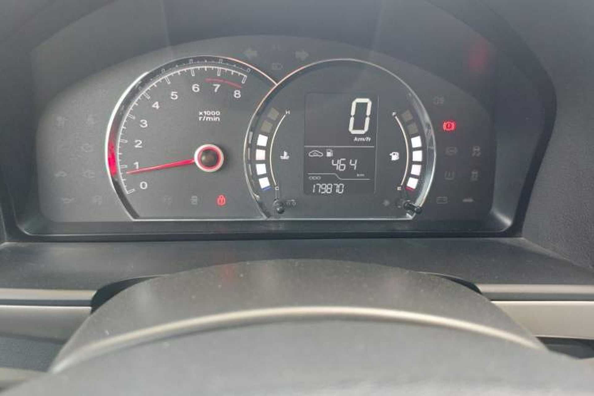 Used Roewe 350 2015 1.5L Manual Luxury Sunroof Edition Odometer Close Up