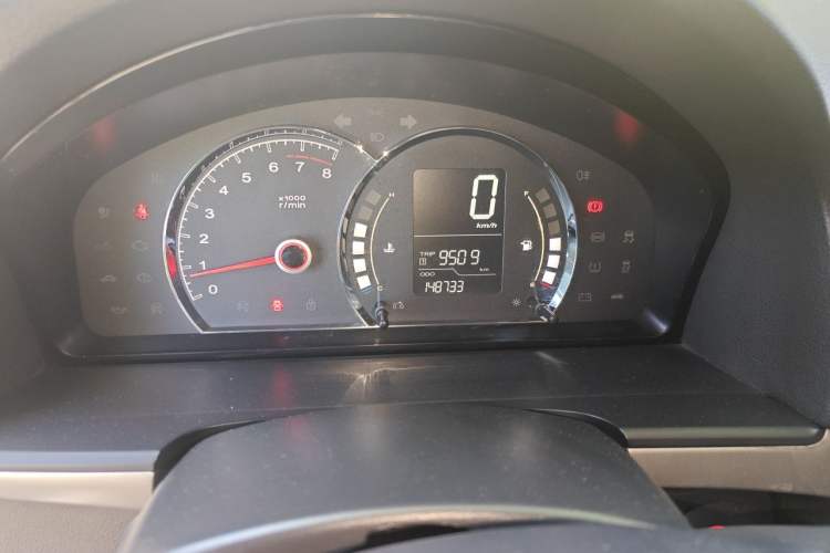 Used Roewe 350 2015 1.5L Manual Luxury Sunroof Edition Odometer Close Up