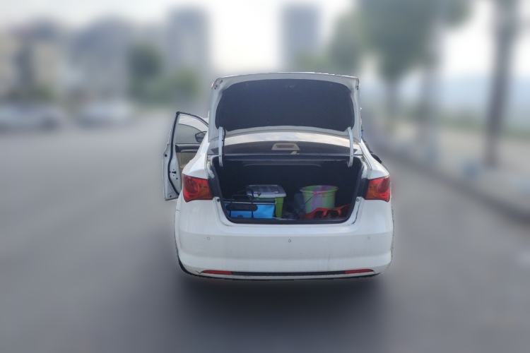Used Roewe 350 2015 1.5L Automatic Luxury Sunroof Edition Rear
