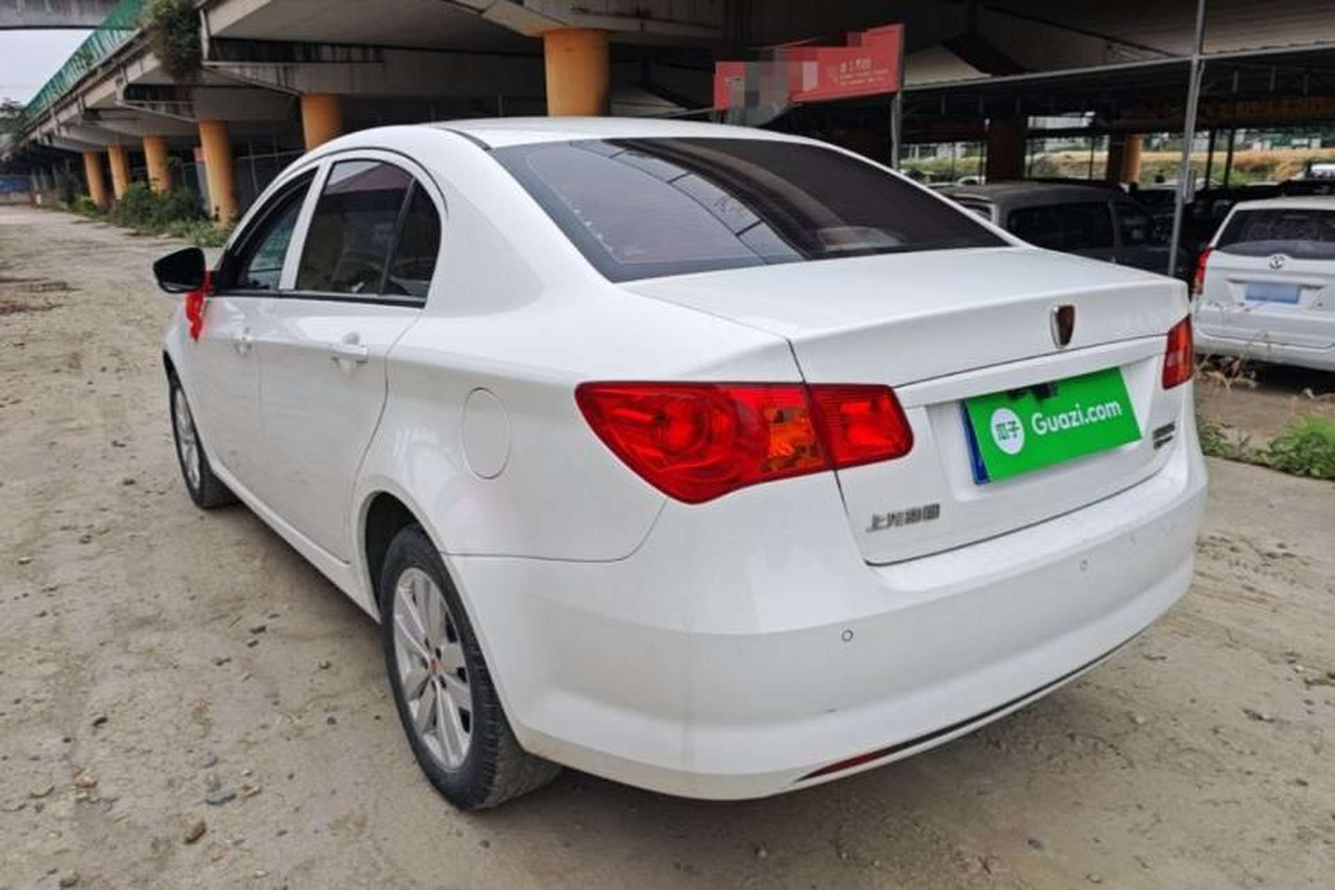 Used Roewe 350 2015 1.5L Manual Luxury Sunroof Edition Rear Left 45 Deg