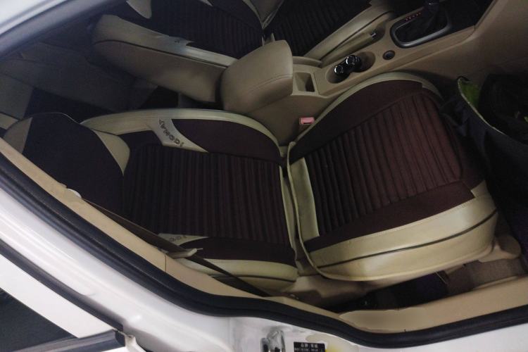 Used Roewe 350 2015 1.5L Automatic Luxury Sunroof Edition Right Front Seat