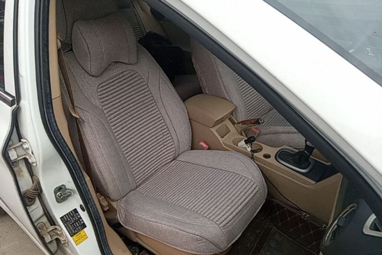 Used Roewe 350 2015 1.5L Automatic Luxury Sunroof Edition Right Front Seat