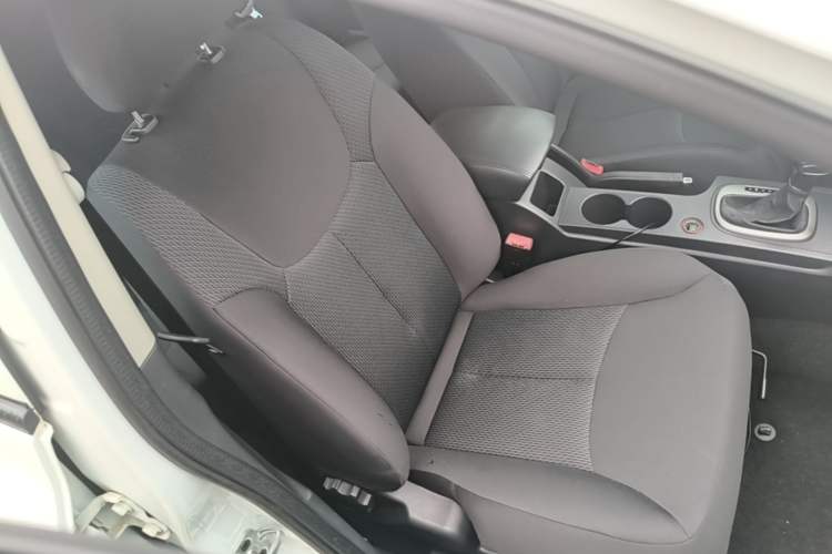 Used Roewe 350 2015 1.5L Automatic Luxury Sunroof Edition Right Front Seat
