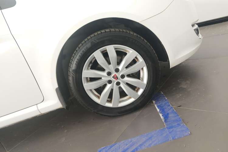 Used Roewe 350 2015 1.5L Automatic Luxury Sunroof Edition Right Front Wheel Hub