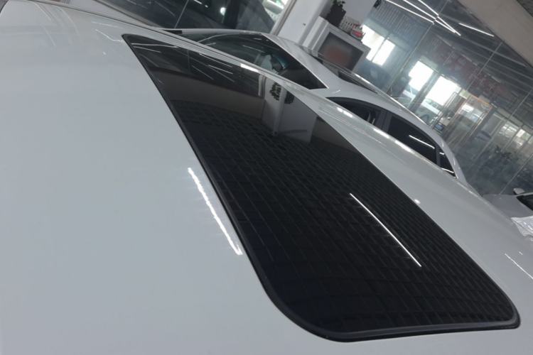Used Roewe 350 2015 1.5L Automatic Luxury Sunroof Edition Roof
