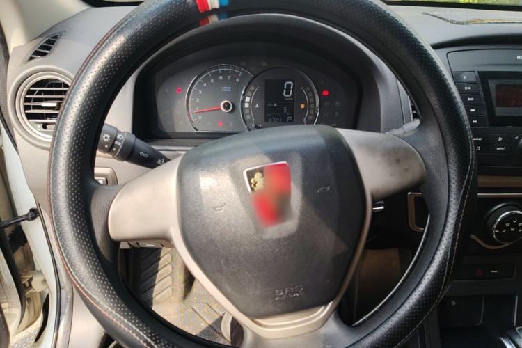 Used Roewe 350 2015 1.5L Automatic Luxury Sunroof Edition Steering Wheel