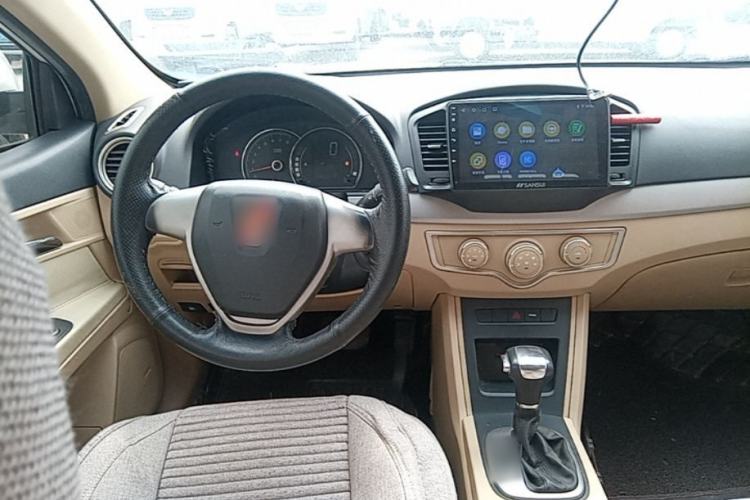 Used Roewe 350 2015 1.5L Automatic Luxury Sunroof Edition Steering Wheel