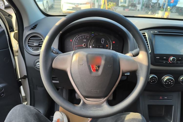 Used Roewe 350 2015 1.5L Manual Luxury Sunroof Edition Steering Wheel