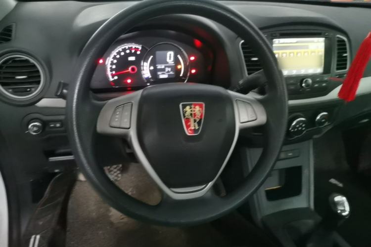 Used Roewe 350 2015 1.5L Manual Luxury Sunroof Edition Steering Wheel