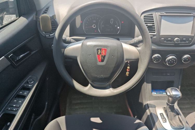 Used Roewe 350 2015 1.5L Automatic Luxury Sunroof Edition Steering Wheel