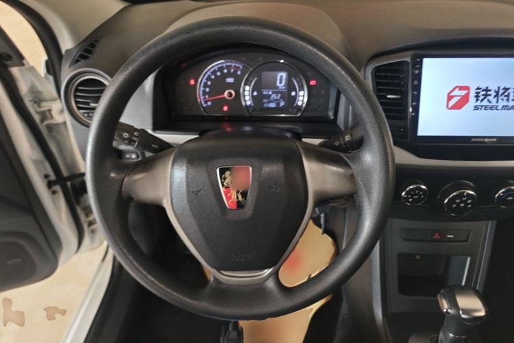 Used Roewe 350 2015 1.5L Automatic Luxury Sunroof Edition Steering Wheel