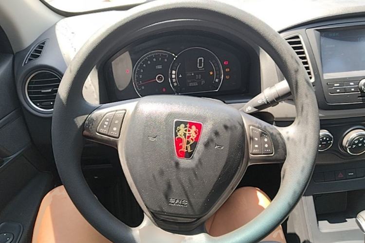 Used Roewe 350 2015 1.5L Automatic Luxury Sunroof Edition Steering Wheel