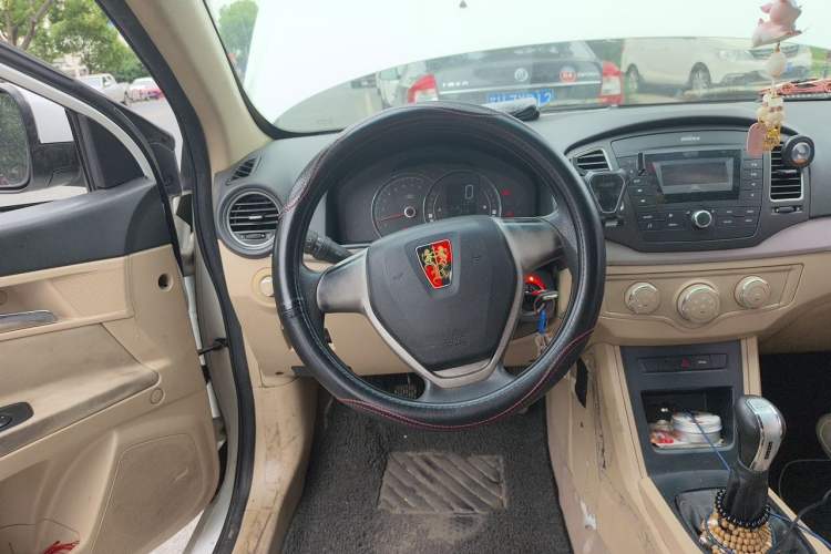 Used Roewe 350 2015 1.5L Manual Luxury Sunroof Edition Steering Wheel