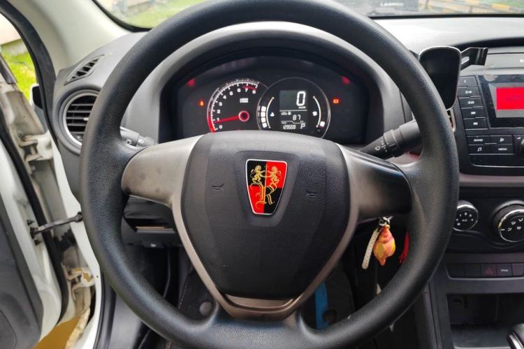 Used Roewe 350 2015 1.5L Automatic Luxury Sunroof Edition Steering Wheel