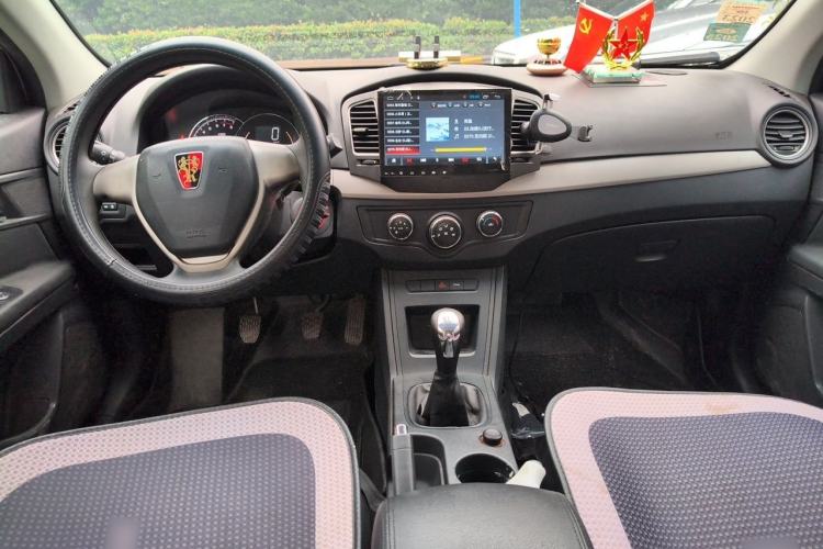Used Roewe 350 2015 1.5L Manual Luxury Sunroof Edition Center Console
