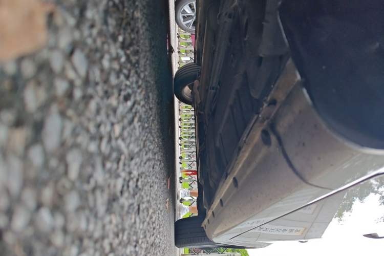 Used Roewe 350 2015 1.5L Manual Luxury Sunroof Edition Chassis Front Left