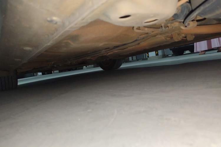 Used Roewe 350 2015 1.5L Manual Luxury Sunroof Edition Chassis Rear Left