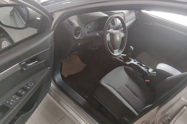 Used Roewe 350 2015 1.5L Manual Luxury Sunroof Edition Driver Seat