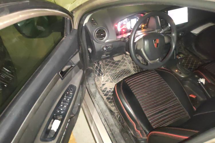 Used Roewe 350 2015 1.5L Automatic Luxury Sunroof Edition Driver Seat