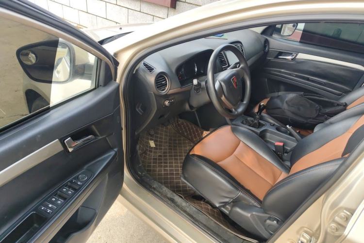 Used Roewe 350 2015 1.5L Manual Luxury Sunroof Edition Driver Seat