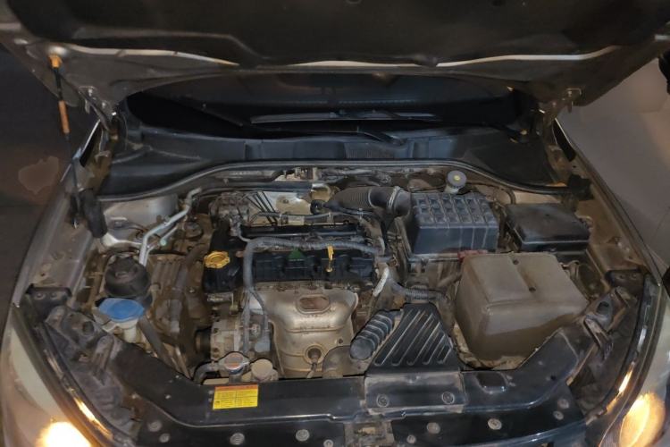 Used Roewe 350 2015 1.5L Automatic Luxury Sunroof Edition Engine Bay