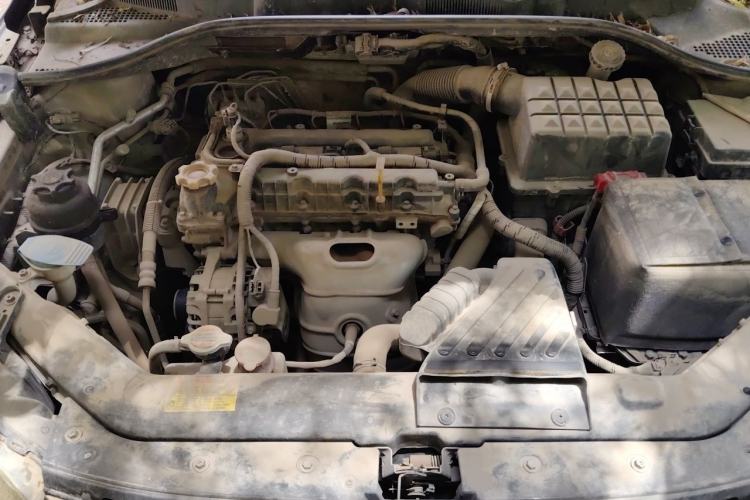 Used Roewe 350 2015 1.5L Manual Luxury Sunroof Edition Engine Bay
