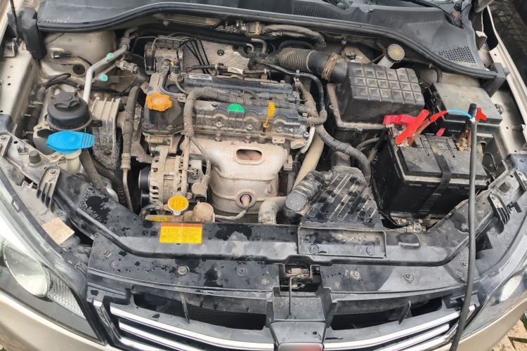Used Roewe 350 2015 1.5L Manual Luxury Sunroof Edition Engine Bay