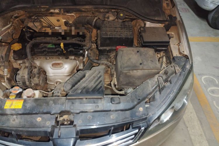 Used Roewe 350 2015 1.5L Manual Luxury Sunroof Edition Engine Bay Left
