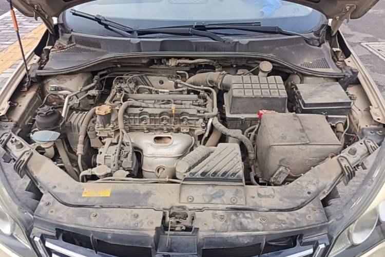 Used Roewe 350 2015 1.5L Manual Luxury Sunroof Edition Engine Bay