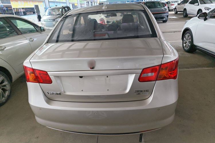 Used Roewe 350 2015 1.5L Automatic Luxury Sunroof Edition Exterior 4