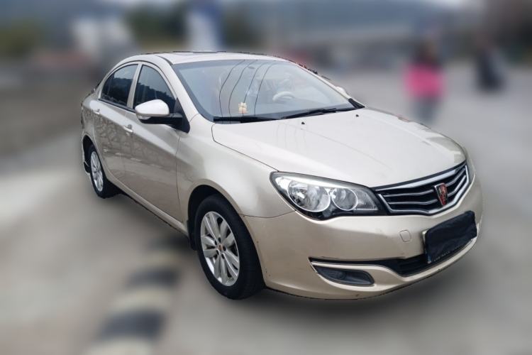 Used Roewe 350 2015 1.5L Manual Luxury Sunroof Edition Front Right 45 Deg