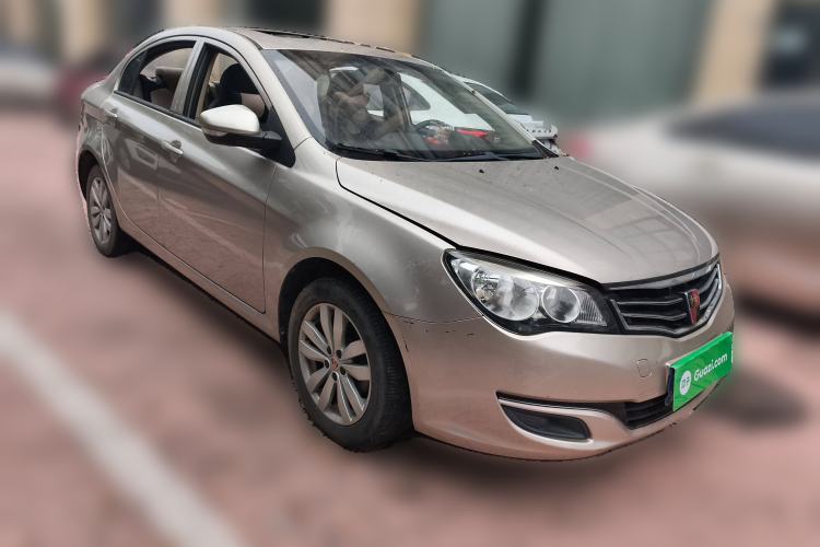 Used Roewe 350 2015 1.5L Manual Luxury Sunroof Edition Front Right 45 Deg