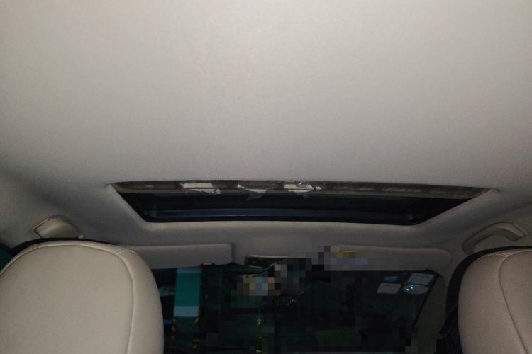 Used Roewe 350 2015 1.5L Automatic Luxury Edition Headliner