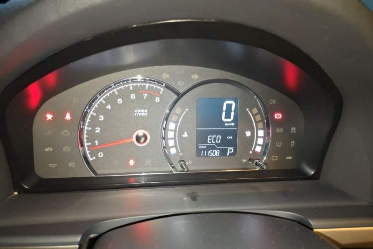 Used Roewe 350 2015 1.5L Automatic Luxury Sunroof Edition Instrument Cluster