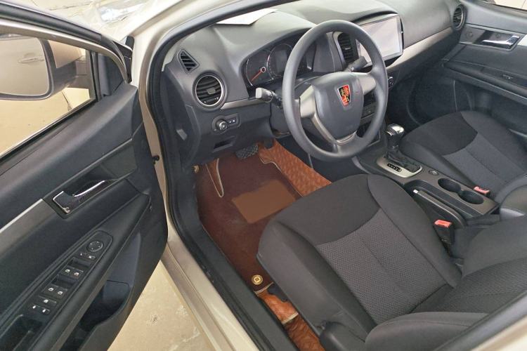 Used Roewe 350 2015 1.5L Automatic Luxury Sunroof Edition Interior 2