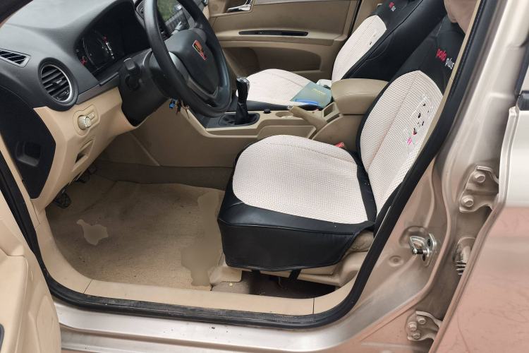 Used Roewe 350 2015 1.5L Manual Luxury Sunroof Edition Left Front Seat